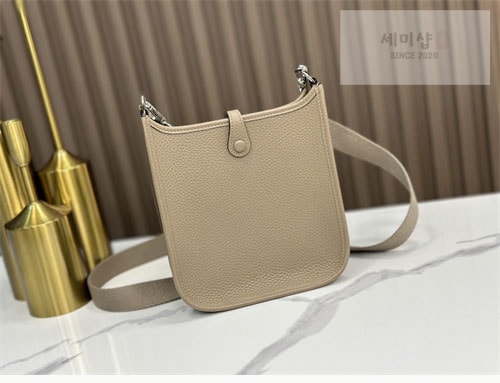 Hermes 에르메스 미니 에블린 16 Mini Evelyne 16 Bag 9번 이미지