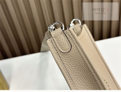 Hermes 에르메스 미니 에블린 16 Mini Evelyne 16 Bag 4번 이미지