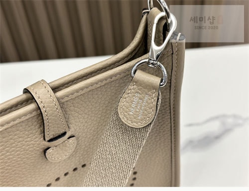 Hermes 에르메스 미니 에블린 16 Mini Evelyne 16 Bag 11번 이미지