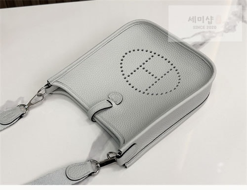 Hermes 에르메스 미니 에블린 16 Mini Evelyne 16 Bag 3번 이미지