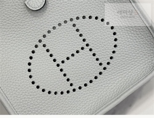 Hermes 에르메스 미니 에블린 16 Mini Evelyne 16 Bag 8번 이미지