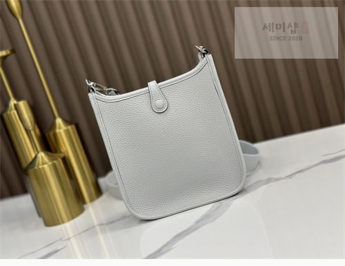 Hermes 에르메스 미니 에블린 16 Mini Evelyne 16 Bag 4번 이미지