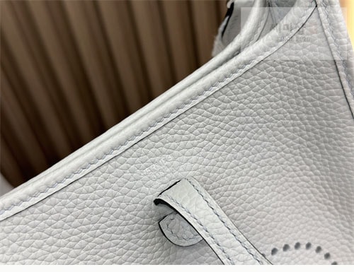Hermes 에르메스 미니 에블린 16 Mini Evelyne 16 Bag 6번 이미지