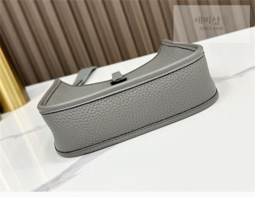 Hermes 에르메스 미니 에블린 16 Mini Evelyne 16 Bag 8번 이미지