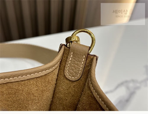 Hermes 에르메스 미니 에블린 16 Mini Evelyne 16 Bag 31번 이미지