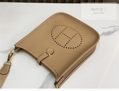 Hermes 에르메스 미니 에블린 16 Mini Evelyne 16 Bag 6번 이미지