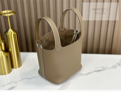 Hermes 에르메스 피코탄 18 에토프 Bag 16번 이미지