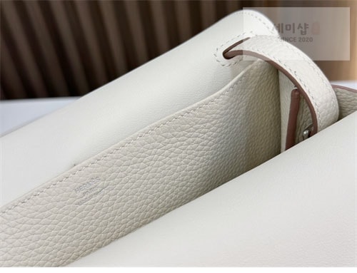 Hermes 에르메스 힐잔 25 숄더백 Bag 12번 이미지