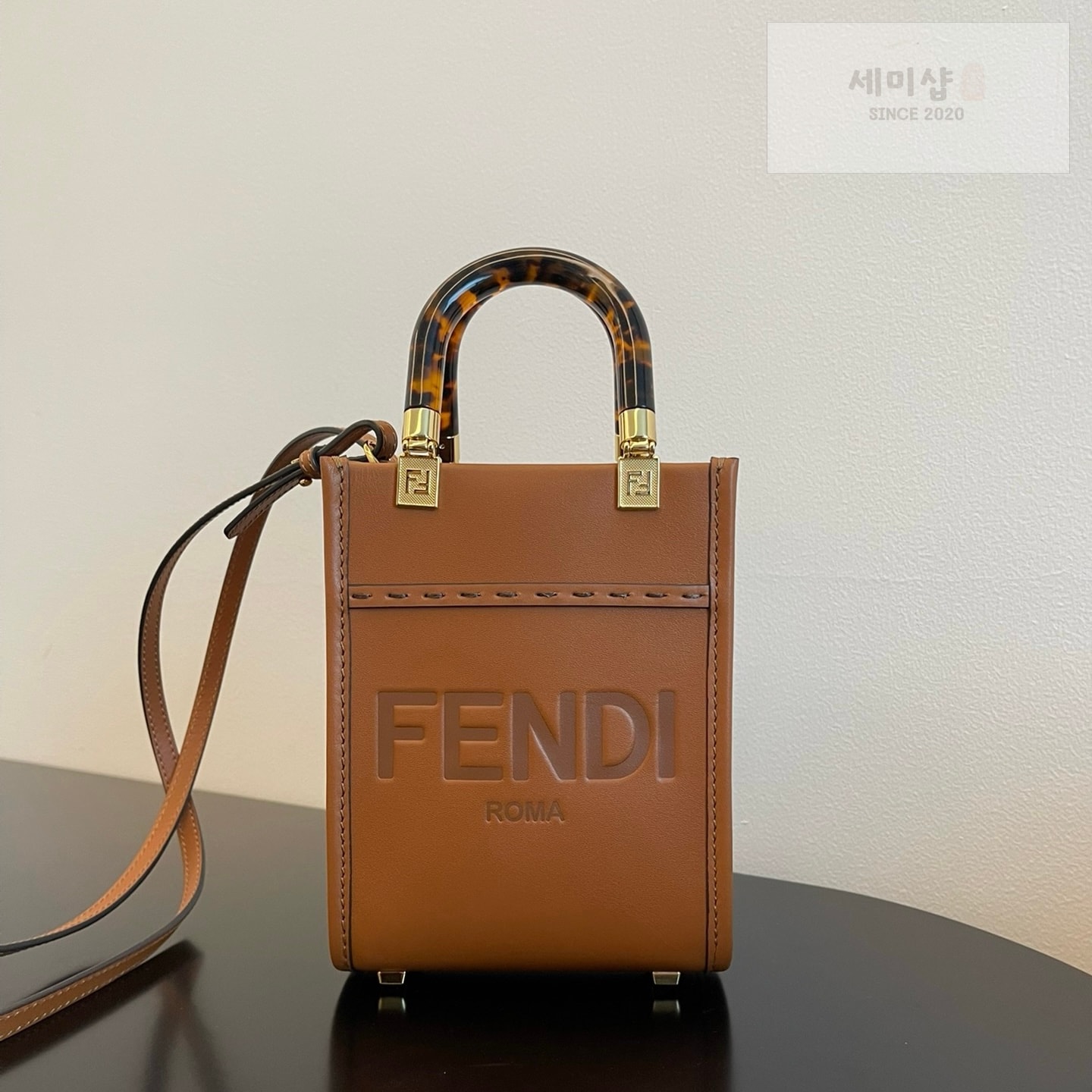 펜디 펜디 미니 션샤인 쇼퍼백 카멜 Bag 1번 이미지