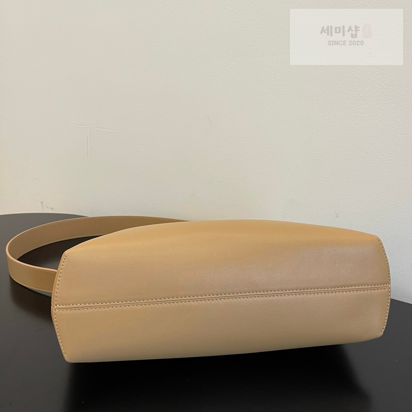 펜디 펜디 미디움 퍼스트백 웜 베이지 Bag 4번 이미지