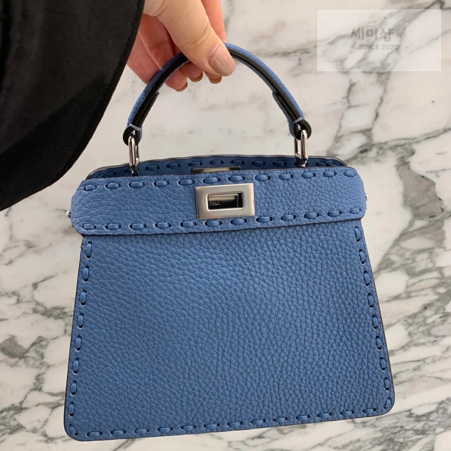 펜디 펜디 쁘띠 피카부 아이씨 유 블루 Bag 8번 이미지