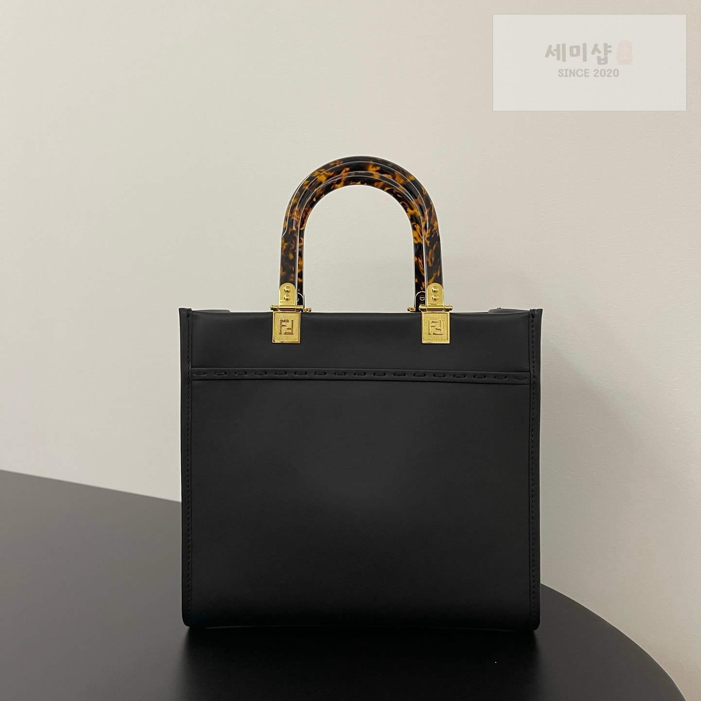 펜디 펜디 스몰 션샤인 쇼퍼백 블랙 Bag 2번 이미지