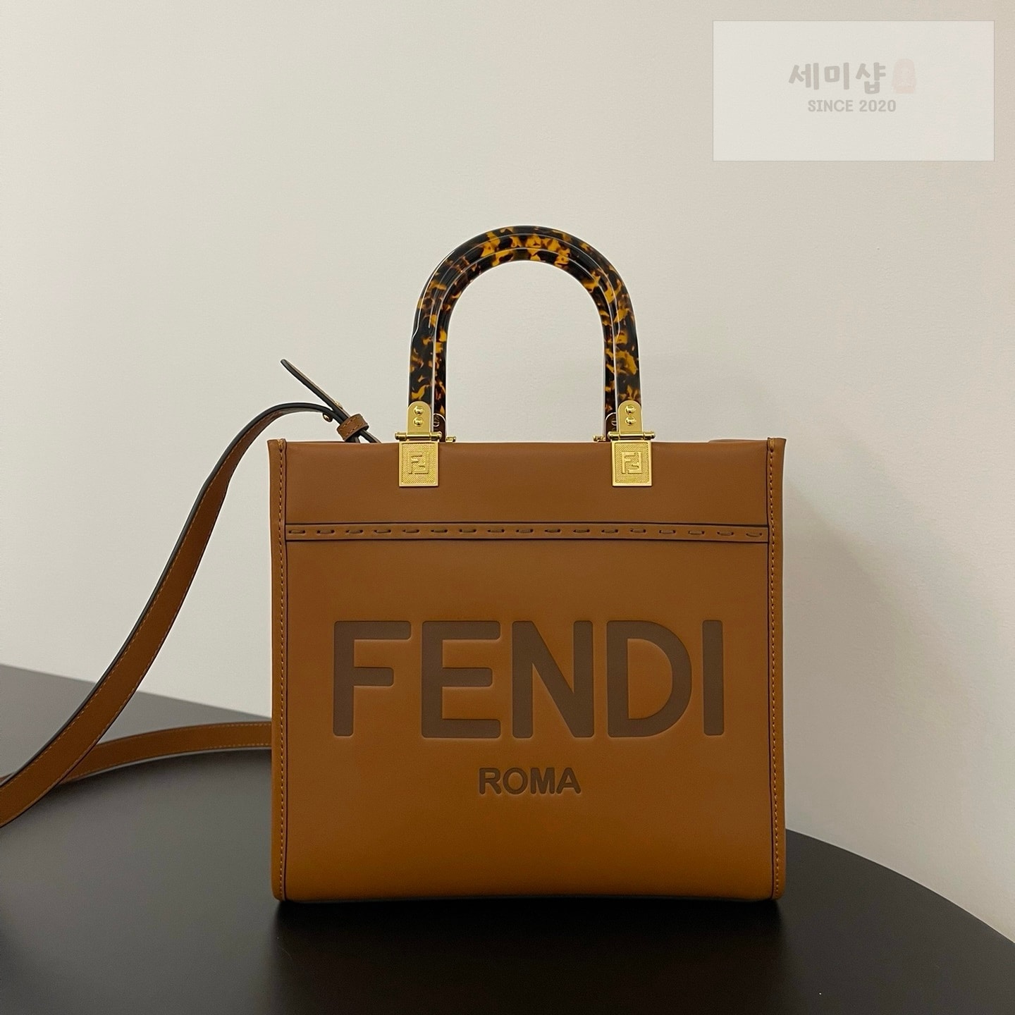 펜디 펜디 스몰 션샤인 쇼퍼백 Bag 1번 이미지