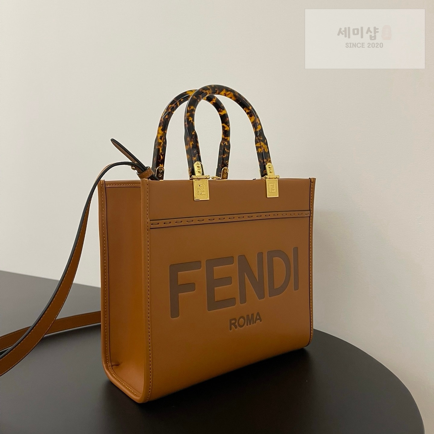 펜디 펜디 스몰 션샤인 쇼퍼백 Bag 3번 이미지
