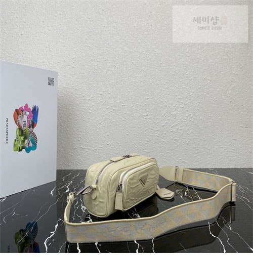 P R A D A 프라다 나파 가죽 멀티 포켓 숄더백 1BH198 5컬러 Bag 6번 이미지