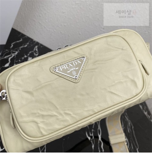 P R A D A 프라다 나파 가죽 멀티 포켓 숄더백 1BH198 5컬러 Bag 1번 이미지