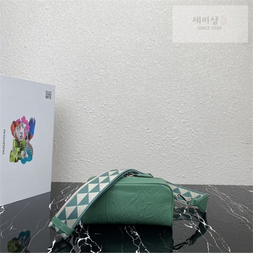 P R A D A 프라다 나파 가죽 멀티 포켓 숄더백 1BH198 5컬러 Bag 12번 이미지