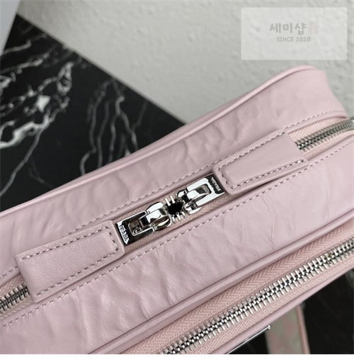 P R A D A 프라다 나파 가죽 멀티 포켓 숄더백 1BH198 5컬러 Bag 37번 이미지