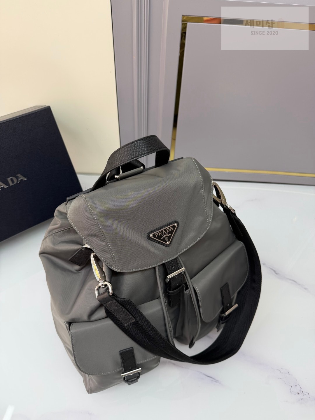 프라다 프라다 리나일론 백팩 그레이 Bag 5번 이미지