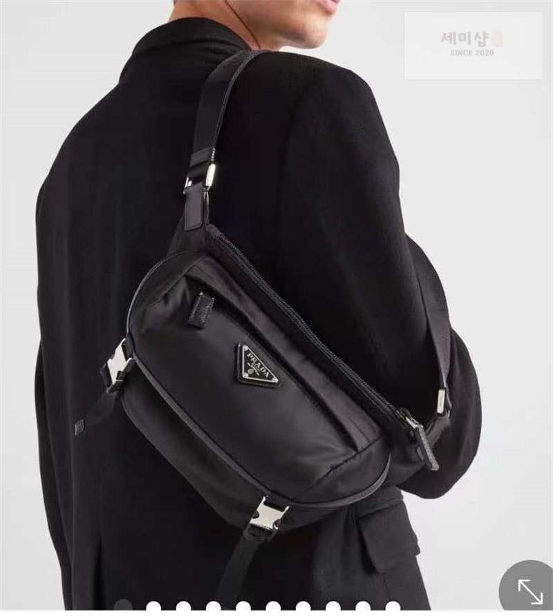 P R A D A 프라다 리나일론 사피아노 레더 숄더 바이커 백 미디엄 2VH994 Bag 5번 이미지