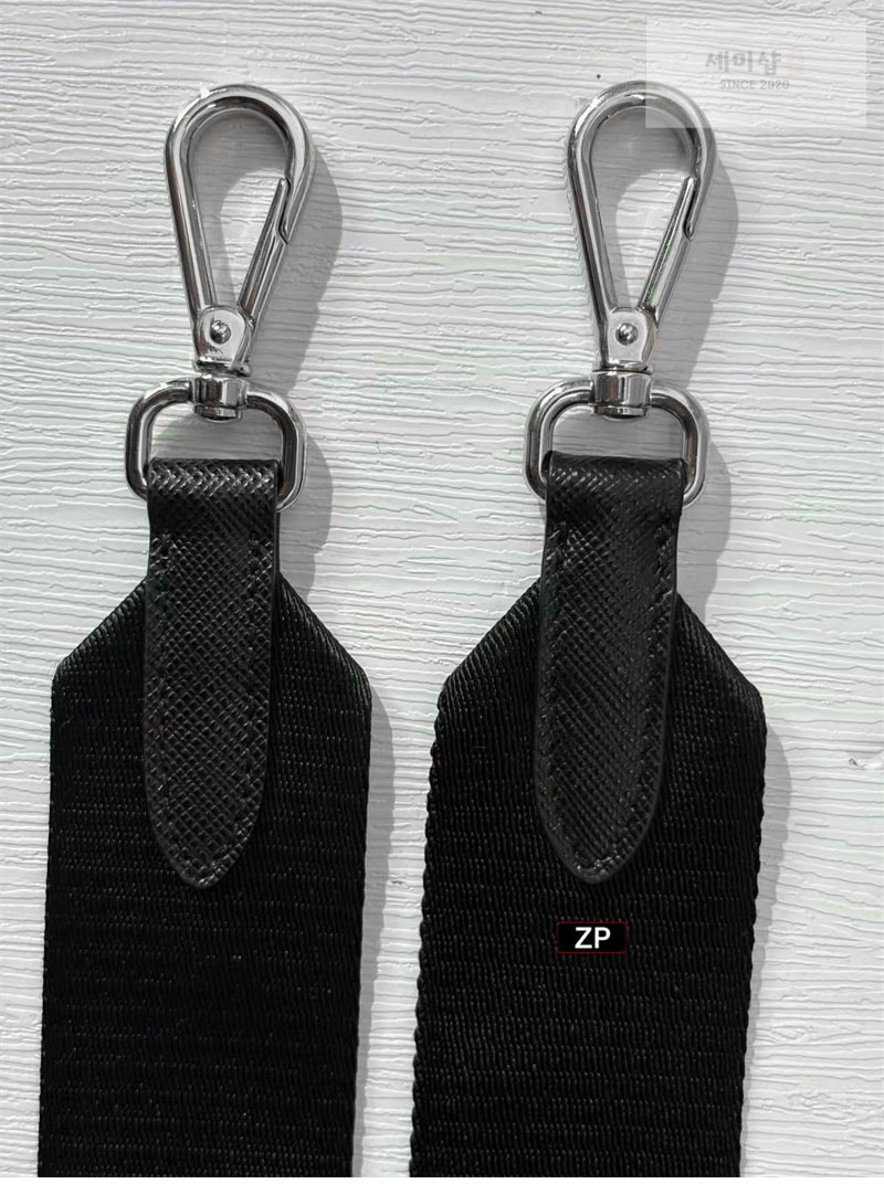 프라다 프라다 리에디션 2005 리나일론 숄더백 레플리카 19번 이미지 - Bag | 세미샵 레플리카 사이트