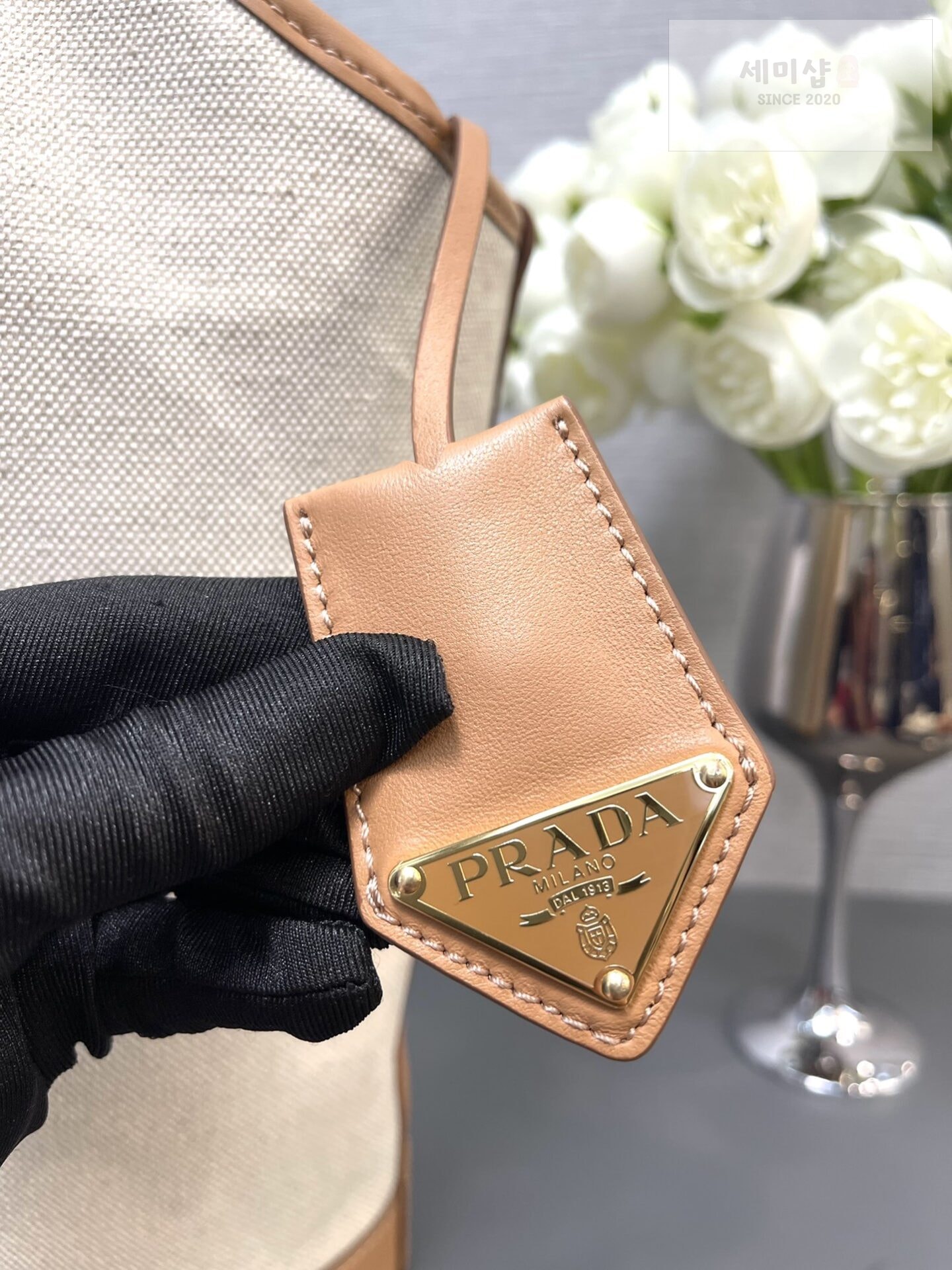 P R A D A 프라다 린넨 레더 버클 백 37.5*30*13CM Bag 7번 이미지