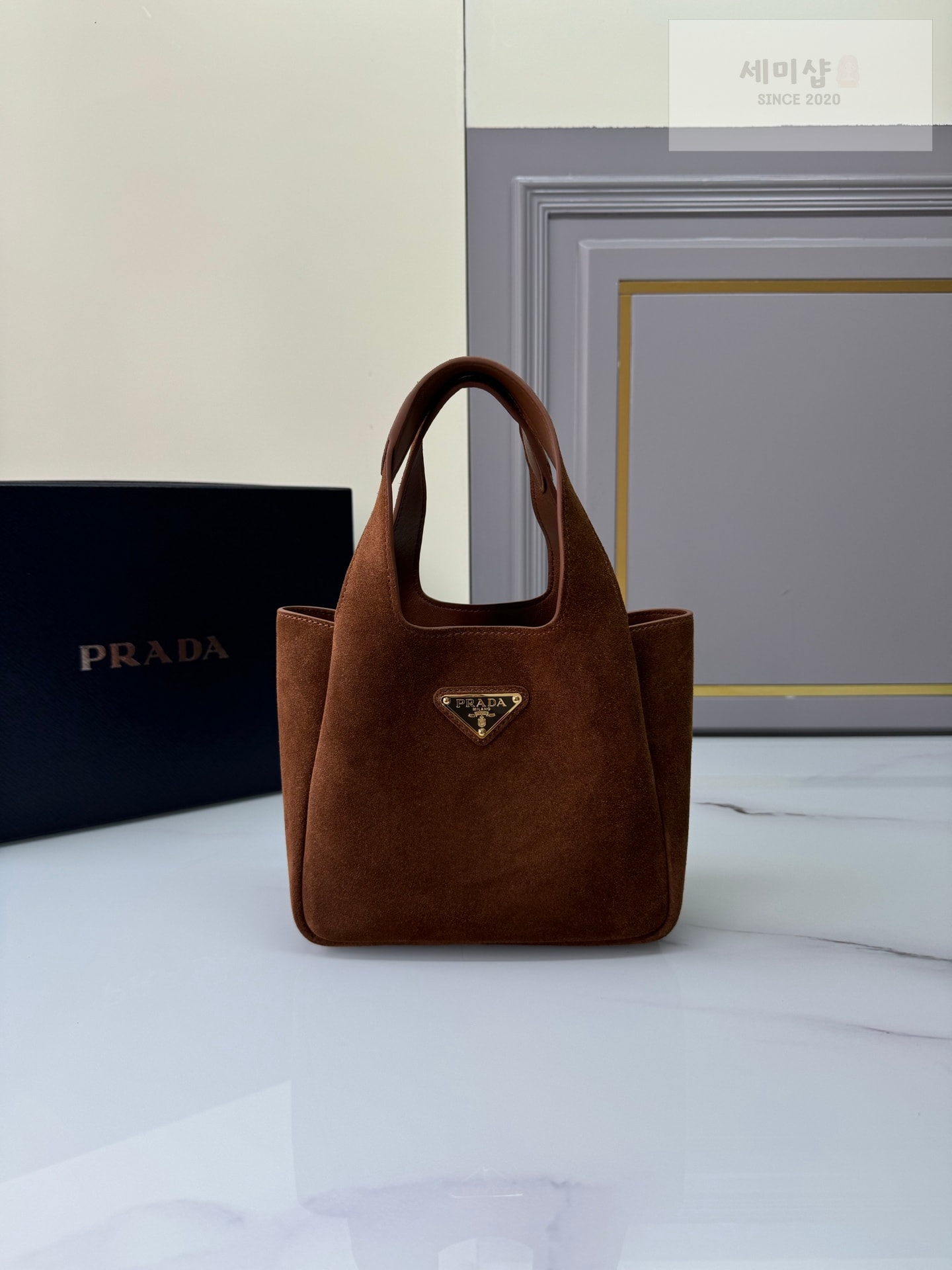 프라다 프라다 미니 스웨이드 토트백 스웨이드 Bag 1번 이미지