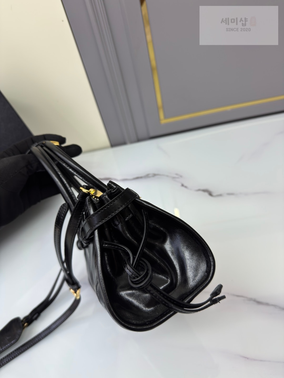 프라다 프라다 보니 미니 탑 핸들 블랙 Bag 3번 이미지