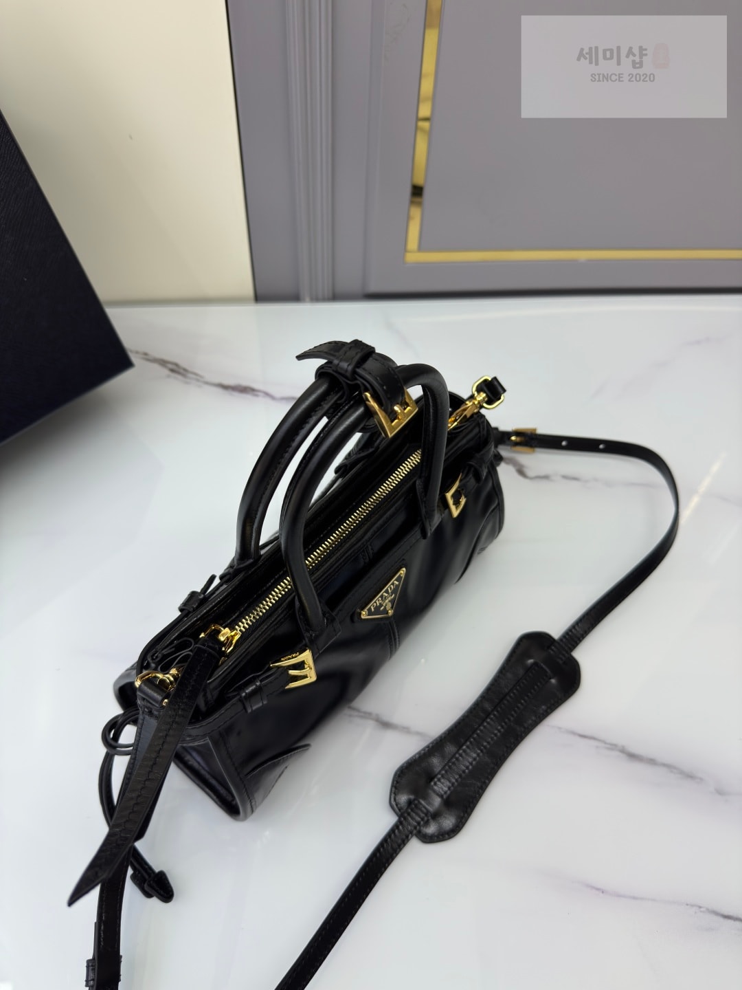 프라다 프라다 보니 미니 탑 핸들 블랙 Bag 6번 이미지