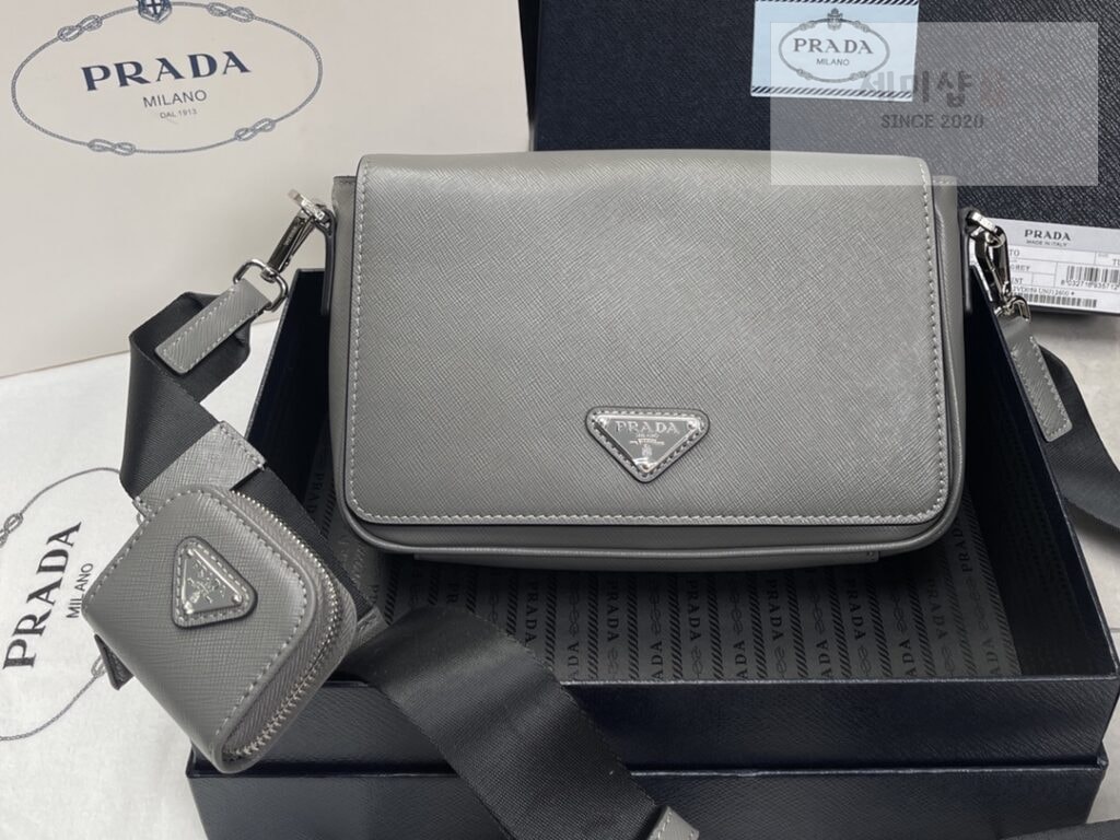P R A D A 프라다 사피아노 가죽 숄더 크로스백 마블그레이 14.5*22*5CM Bag 4번 이미지
