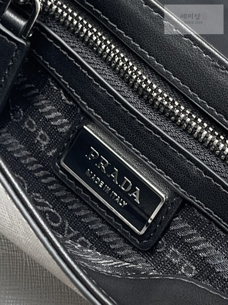 P R A D A 프라다 사피아노 가죽 숄더 크로스백 마블그레이 14.5*22*5CM Bag 6번 이미지