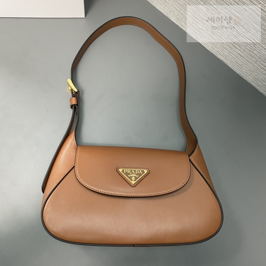 P R A D A 프라다 스몰 가죽 숄더백 25*15*5.5cm “4COLOR” BLACK Bag 8번 이미지