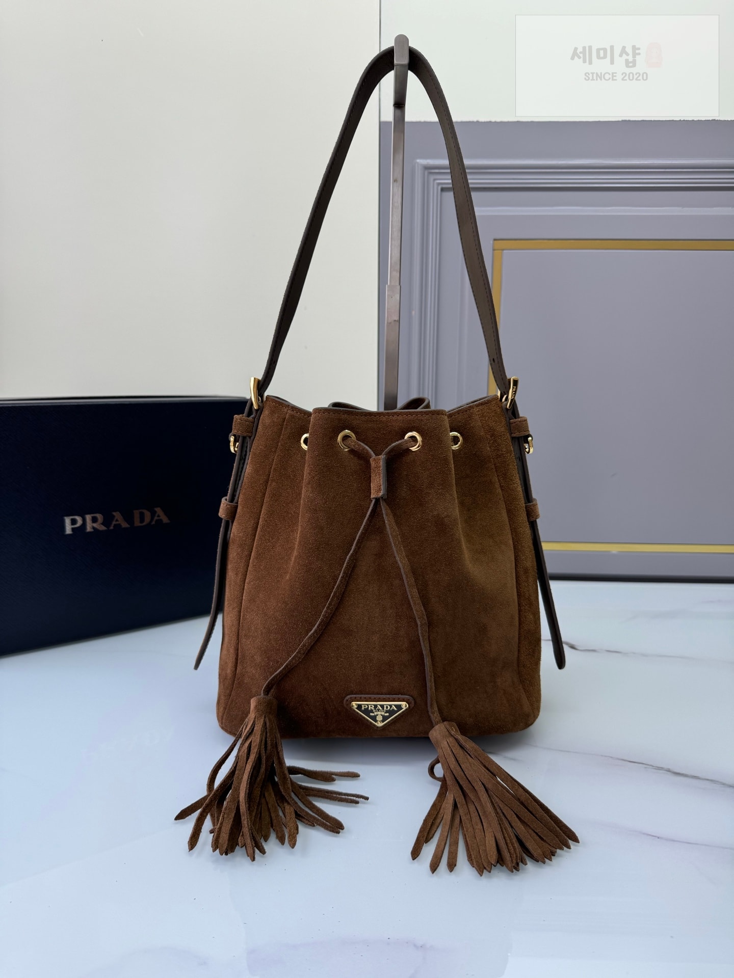프라다 프라다 스웨이드 버킷백 스웨이드 Bag 1번 이미지