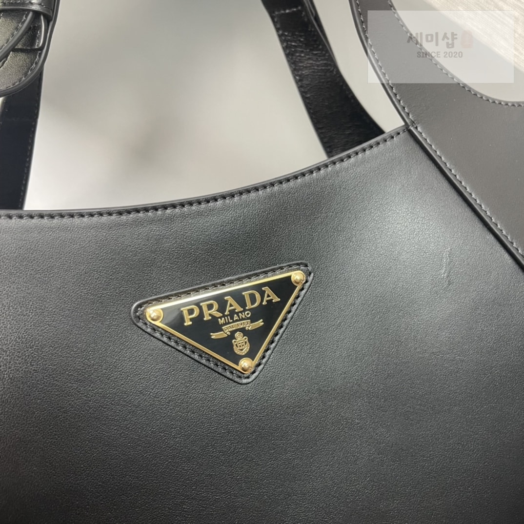 P R A D A 프라다 트라이앵글 로고 미디엄 레더 토드 백 28*20.5*7.5CM “3COLOR” NO.1 Bag 14번 이미지