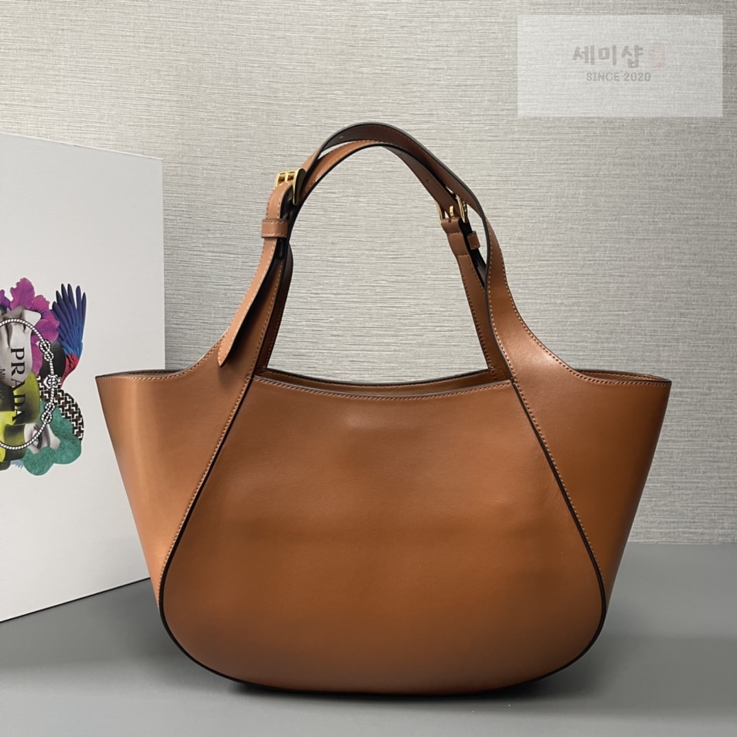 P R A D A 프라다 트라이앵글 로고 미디엄 레더 토드 백 28*20.5*7.5CM “3COLOR” NO.1 Bag 9번 이미지