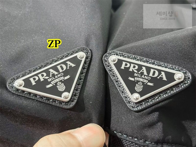 P R A D A 프라다 파우치 리나일론 미디엄 백팩 블랙 1BZ811 레플리카 18번 이미지 - Bag | 세미샵 레플리카 사이트