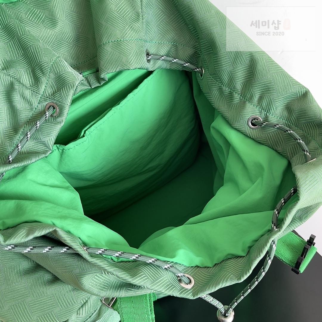 Bottega Veneta Bottega Veneta Alto Nylon BackPack Bag 5번 이미지