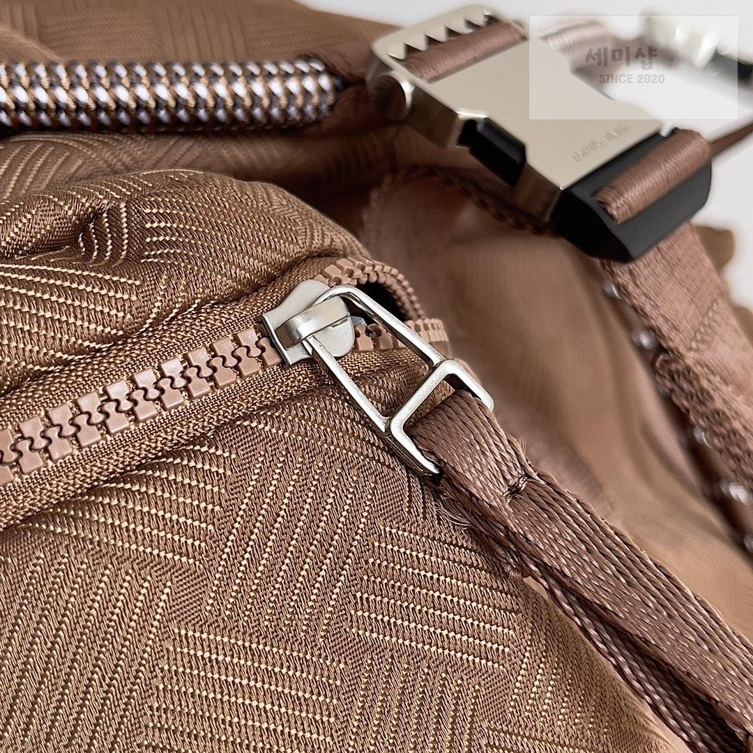Bottega Veneta Bottega Veneta Alto Nylon BackPack Bag 11번 이미지