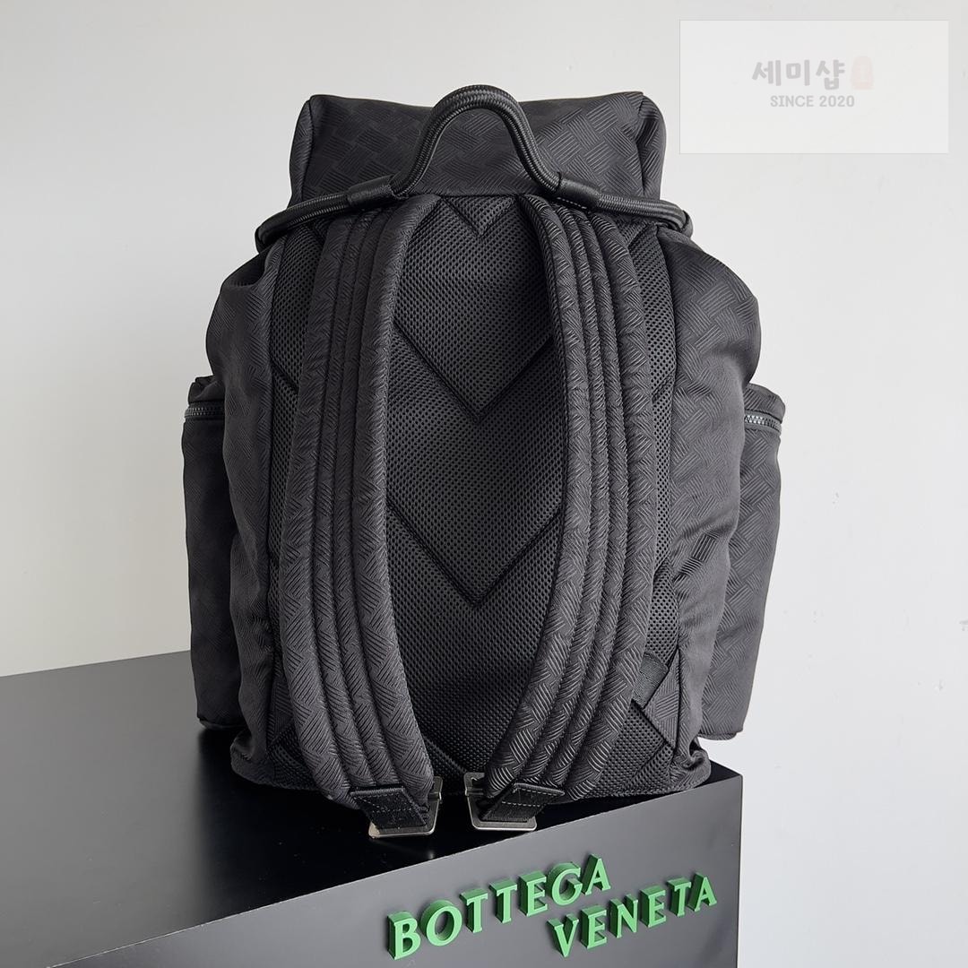 Bottega Veneta Bottega Veneta Alto Nylon BackPack Bag 15번 이미지