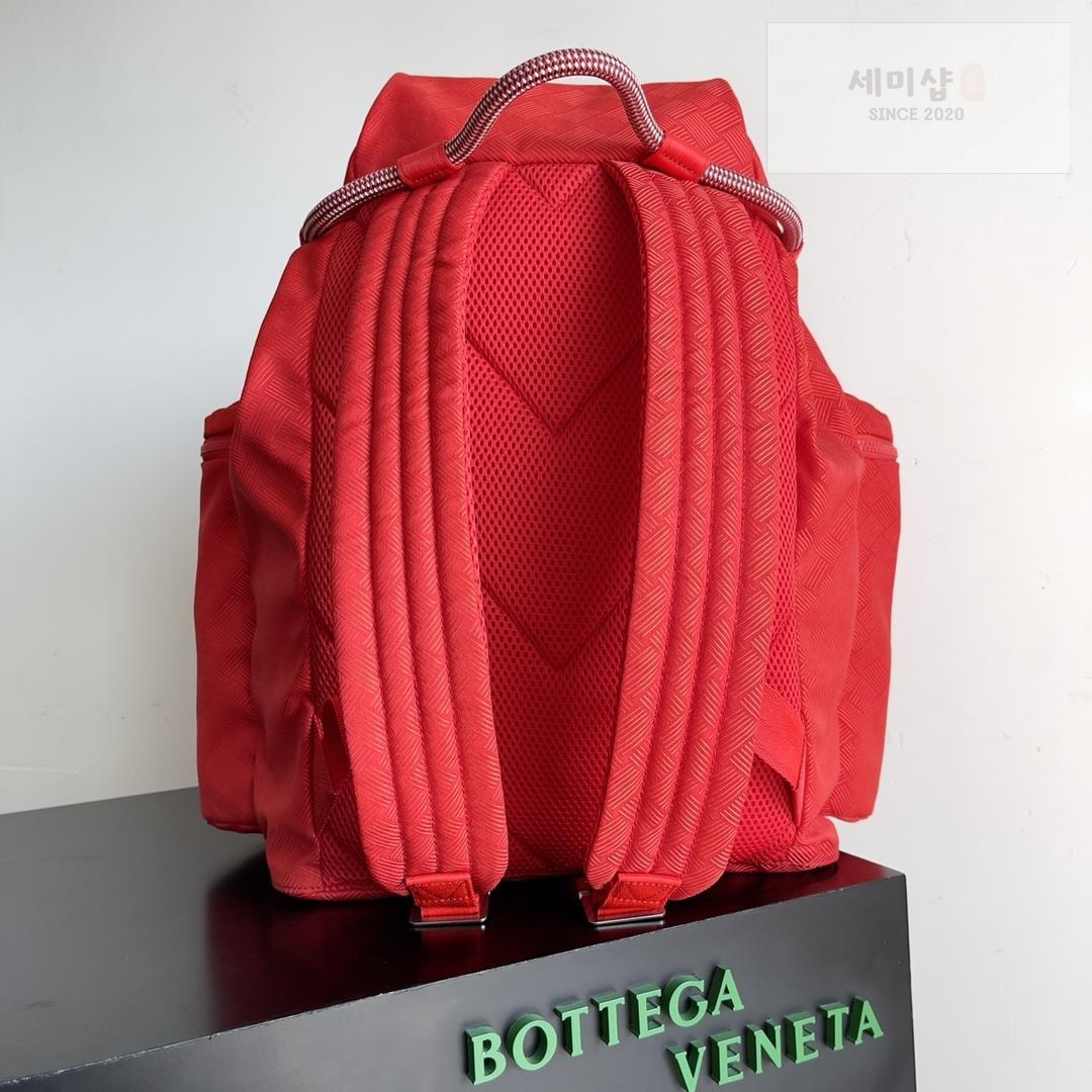 Bottega Veneta Bottega Veneta Alto Nylon BackPack Bag 22번 이미지