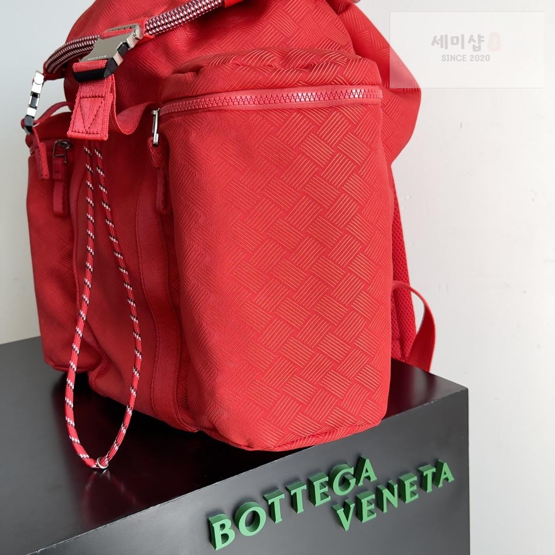 Bottega Veneta Bottega Veneta Alto Nylon BackPack Bag 30번 이미지