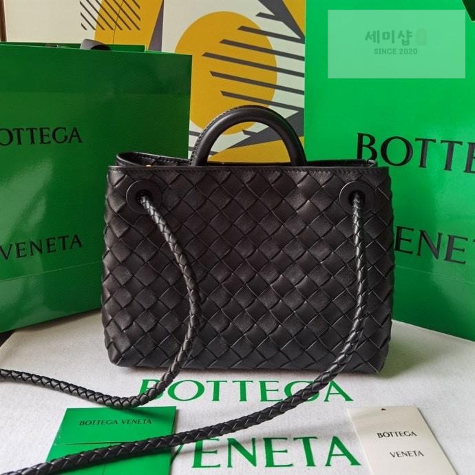 Bottega Veneta Bottega Veneta Andiamo Bag 1번 이미지
