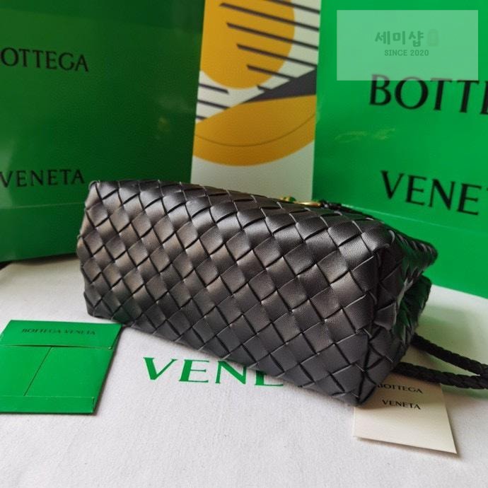 Bottega Veneta Bottega Veneta Andiamo Bag 3번 이미지