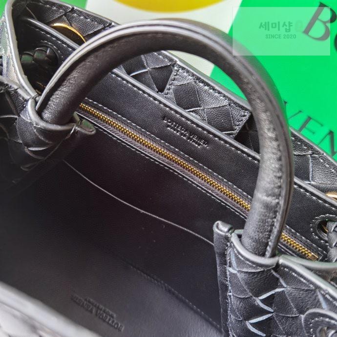 Bottega Veneta Bottega Veneta Andiamo Bag 8번 이미지