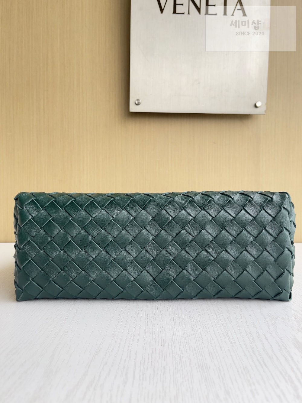 Bottega Veneta Bottega Veneta Andiamo Medium Bag 4번 이미지