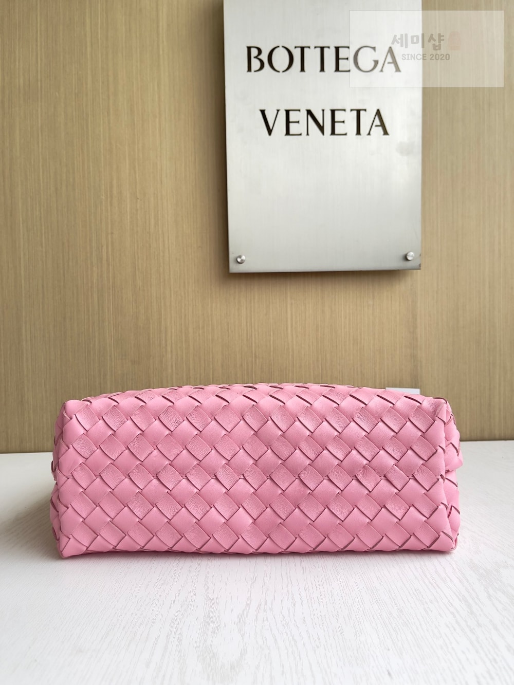 Bottega Veneta Bottega Veneta Andiamo Medium Bag 4번 이미지