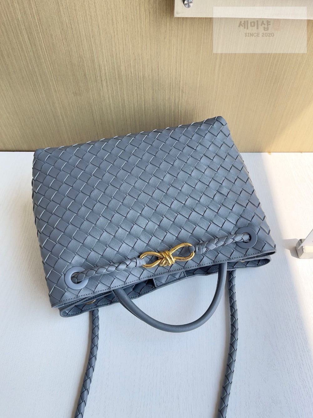 Bottega Veneta Bottega Veneta Andiamo Medium Bag 5번 이미지