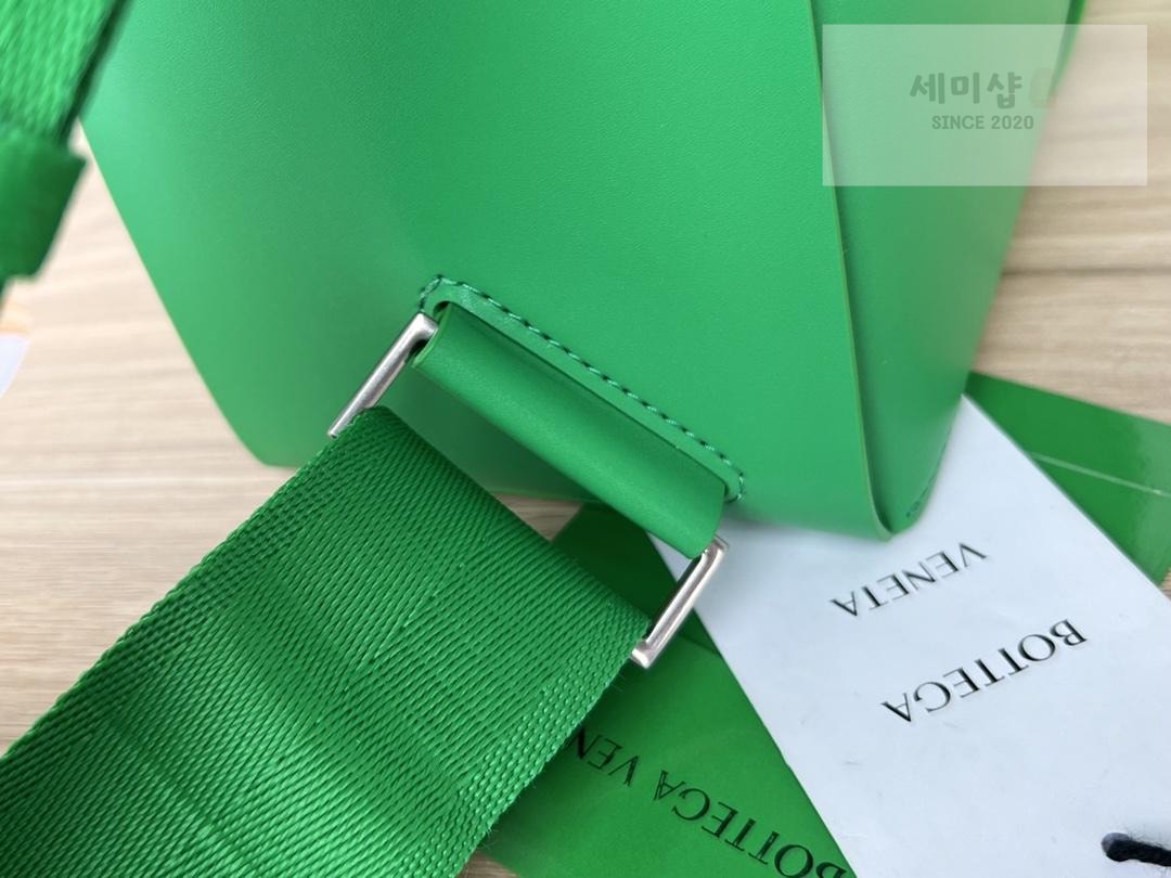 Bottega Veneta Bottega Veneta Arco BackPack Bag 7번 이미지