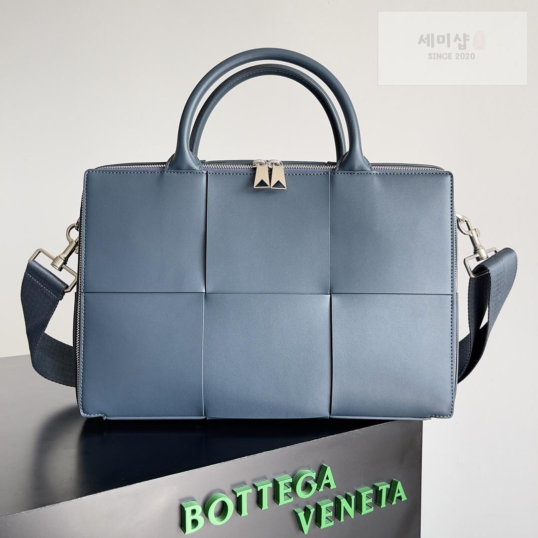Bottega Veneta Bottega Veneta Arco Briefcase Bag 1번 이미지