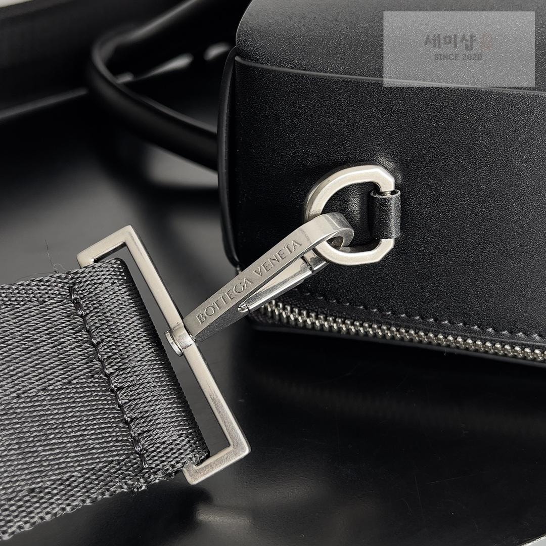 Bottega Veneta Bottega Veneta Arco Briefcase Bag 19번 이미지